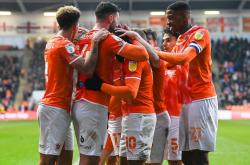 lol战绩查询-关于布莱克本取胜告捷，英冠晋级形势逐渐明朗的信息