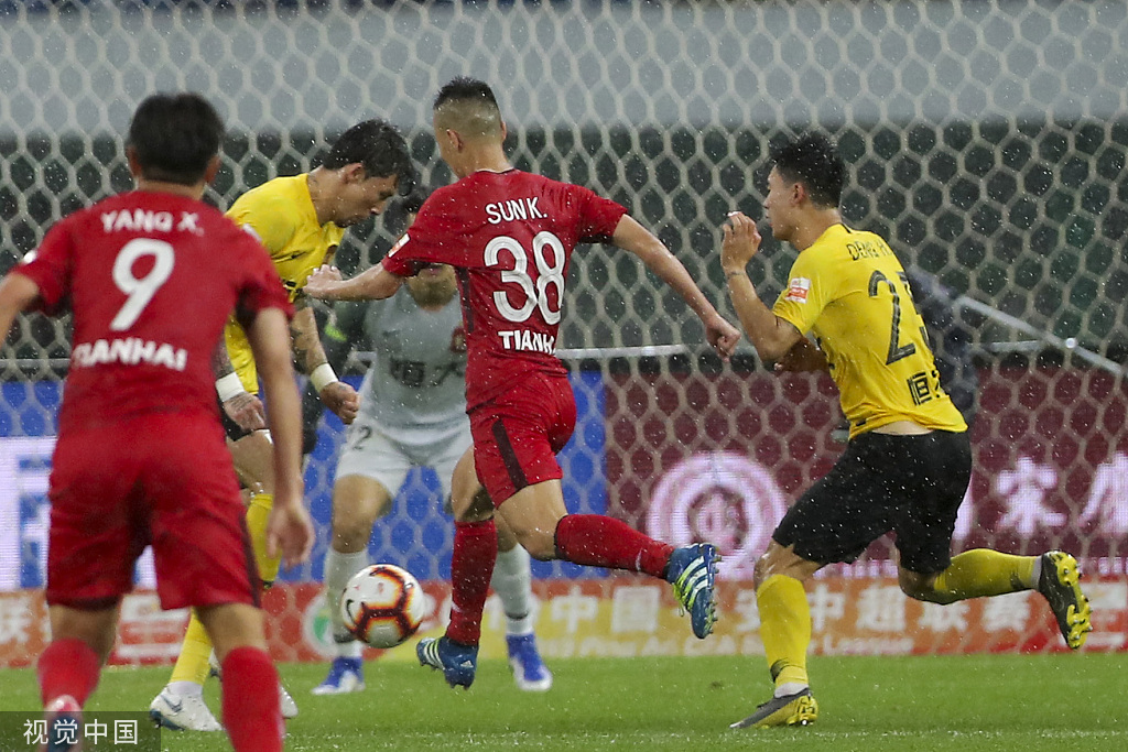 亚特兰大队豪取七连胜，稳坐积分榜榜首位置的简单介绍